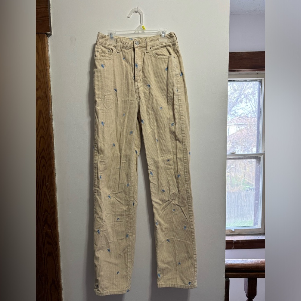 High Waisted PacSun Mushroom Embroidered Pants
